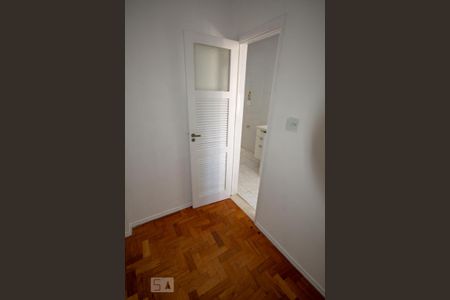 Quarto de Serviço de apartamento para alugar com 2 quartos, 77m² em Tijuca, Rio de Janeiro
