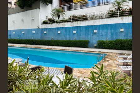 Apartamento à venda com 60m², 2 quartos e 1 vagaÁrea comum - Piscina