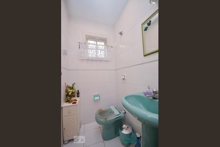Casa de condomínio à venda com 1000m², 4 quartos e 2 vagasLavabo