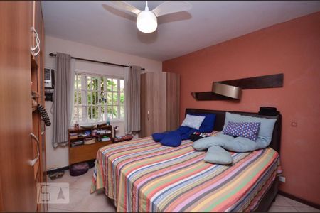 Casa de condomínio à venda com 1000m², 4 quartos e 2 vagasSuíte 1