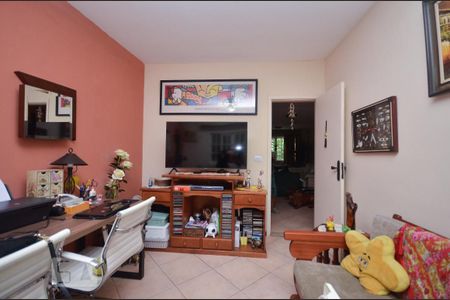 Casa de condomínio à venda com 1000m², 4 quartos e 2 vagasQuarto 1