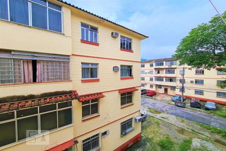 Vista de apartamento para alugar com 3 quartos, 72m² em Cascadura, Rio de Janeiro