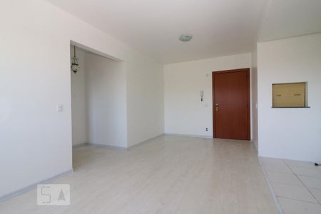 Salade Apartamento com 1 quarto, 61m² Petrópolis