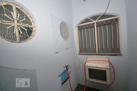 Casa para alugar com 660m², 1 quarto e 1 vagaÁrea de Serviço