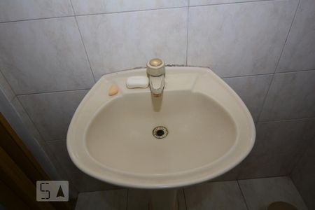 Casa para alugar com 660m², 1 quarto e 1 vagasuíte