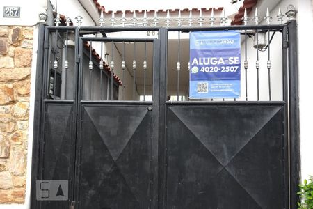 Casa para alugar com 660m², 1 quarto e 1 vagaFachada