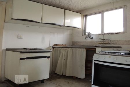Casa à venda com 645m², 4 quartos e 5 vagasCozinha 