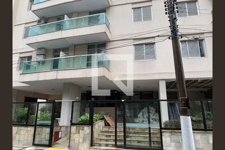 Apartamento para alugar com 52m², 2 quartos e sem vaga Apartamento para alugar com 52m², 2 quartos e sem vagaFachada