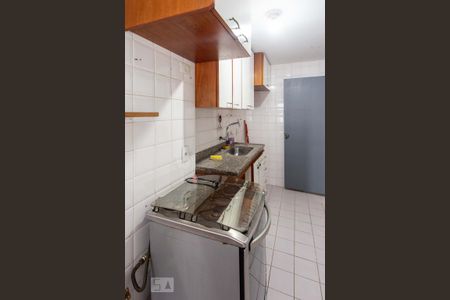 Apartamento à venda com 70m², 2 quartos e 2 vagasCozinha e Área de Serviço