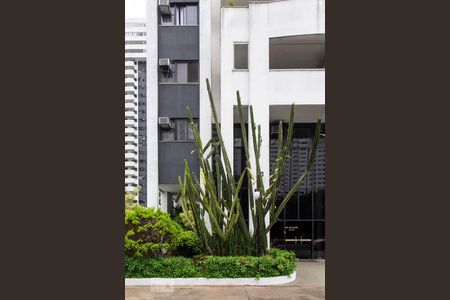 Apartamento à venda com 70m², 2 quartos e 2 vagasFachada