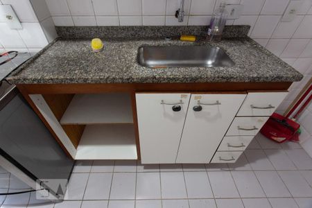 Apartamento à venda com 70m², 2 quartos e 2 vagasCozinha e Área de Serviço