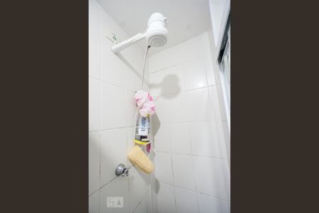 Apartamento à venda com 32m², 1 quarto e sem vagaChuveiro