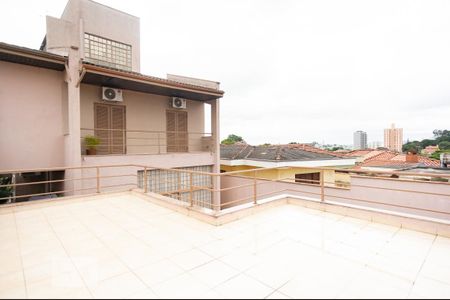 Casa à venda com 351m², 4 quartos e 4 vagasÁrea comum - Piscina