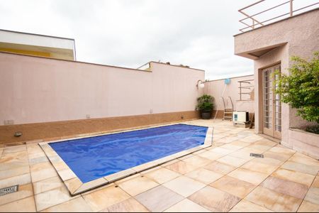Casa à venda com 351m², 4 quartos e 4 vagasPiscina