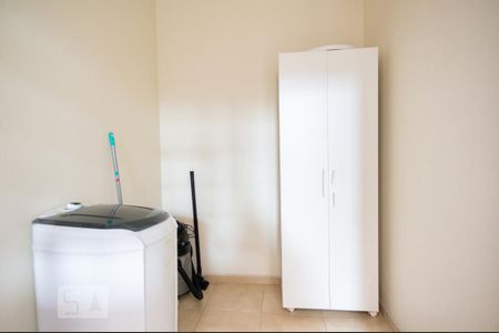 Casa à venda com 351m², 4 quartos e 4 vagasQuarto de Serviço