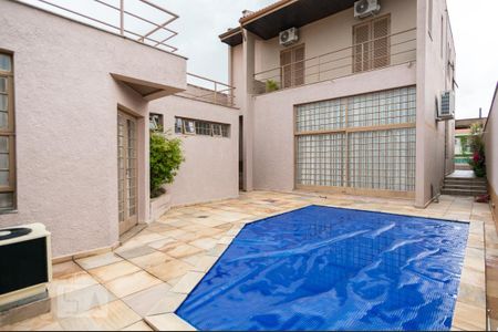 Casa à venda com 351m², 4 quartos e 4 vagasPiscina