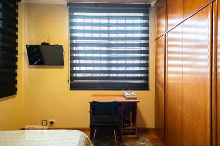 Casa à venda com 351m², 4 quartos e 4 vagasQuarto 2