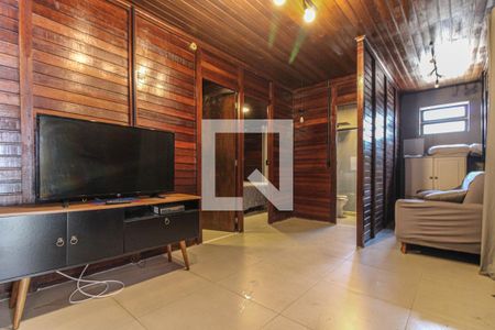 Sala de casa para alugar com 2 quartos, 100m² em Recreio dos Bandeirantes, Rio de Janeiro