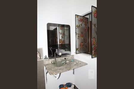 Casa à venda com 233m², 4 quartos e 1 vagaBanheiro da Suíte