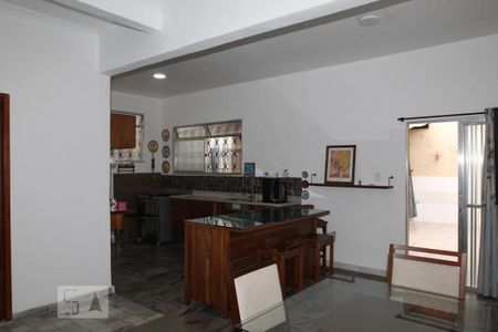 Casa à venda com 233m², 4 quartos e 1 vagaCopa