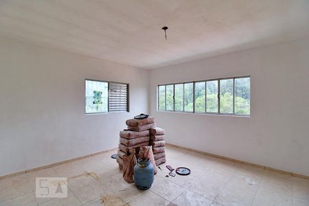 Sala/Quarto de kitnet/studio para alugar com 1 quarto, 35m² em Jardim Vitória Régia, São Paulo