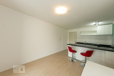 Sala de apartamento para alugar com 1 quarto, 45m² em Campina do Siqueira, Curitiba