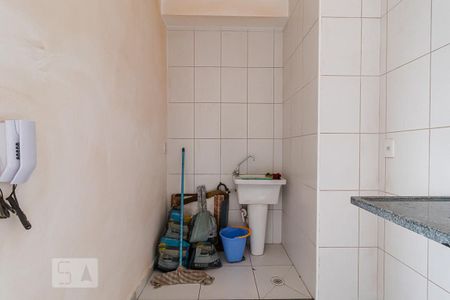 Apartamento à venda com 37m², 2 quartos e sem vagaCozinha e Área de Serviço