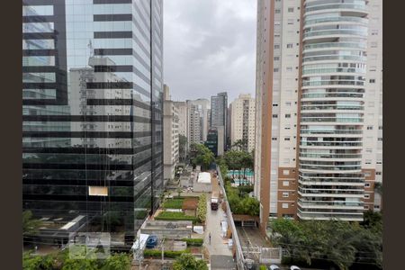 Apartamento para alugar com 75m², 2 quartos e 1 vagaVIsta