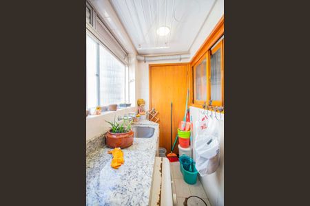 Apartamento à venda com 202m², 4 quartos e 5 vagasLavanderia