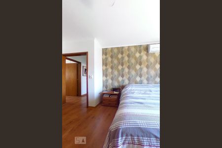 Apartamento à venda com 202m², 4 quartos e 5 vagasSuíte