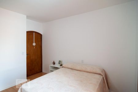Casa para alugar com 315m², 4 quartos e 5 vagas Casa para alugar com 315m², 4 quartos e 5 vagasQuarto 3 - Suíte