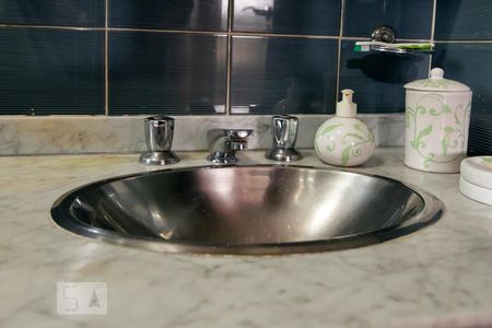 Casa para alugar com 315m², 4 quartos e 5 vagas Casa para alugar com 315m², 4 quartos e 5 vagasBanheiro - Quarto 2 - Suíte