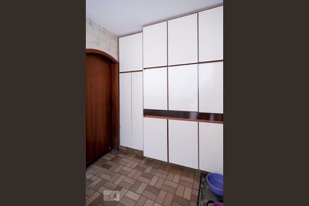 Casa para alugar com 315m², 4 quartos e 5 vagas Casa para alugar com 315m², 4 quartos e 5 vagasÁrea de Serviço