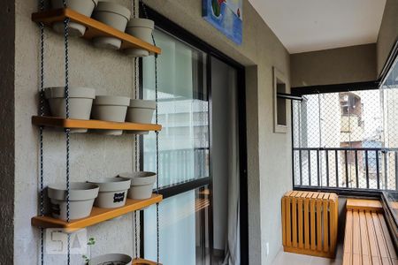 Studio para alugar com 45m², 1 quarto e 1 vaga Studio para alugar com 45m², 1 quarto e 1 vagaVaranda