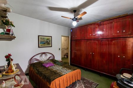 Casa à venda com 252m², 3 quartos e 5 vagasQuarto 2 - Suíte