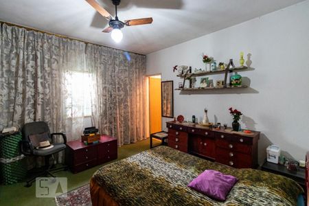 Casa à venda com 252m², 3 quartos e 5 vagasQuarto 2 - Suíte