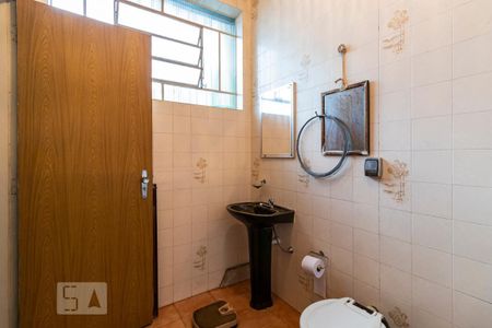 Casa à venda com 252m², 3 quartos e 5 vagasBanheiro da Suíte