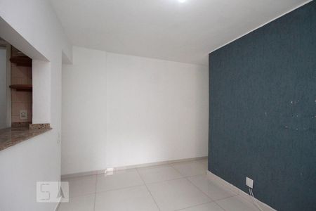Apartamento para alugar com 92m², 2 quartos e 1 vagaSala