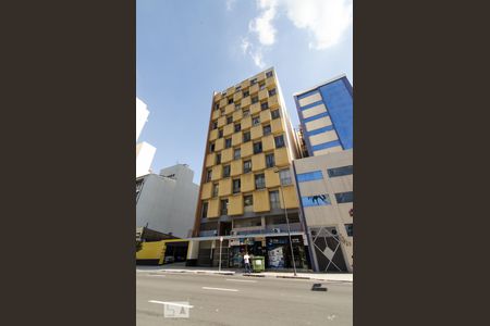 Apartamento para alugar com 35m², 1 quarto e sem vaga Apartamento para alugar com 35m², 1 quarto e sem vagaFachada