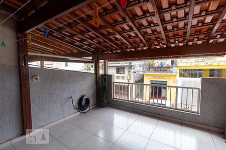 Sacada de casa à venda com 2 quartos, 98m² em Jardim Santa Maria, São Paulo