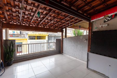 Sacada de casa à venda com 2 quartos, 98m² em Jardim Santa Maria, São Paulo