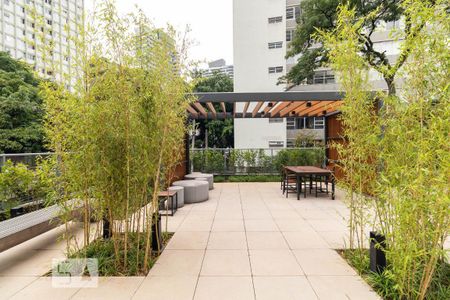 Apartamento para alugar com 70m², 2 quartos e 1 vaga Apartamento para alugar com 70m², 2 quartos e 1 vagaPraça