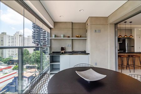 Apartamento para alugar com 70m², 2 quartos e 1 vaga Apartamento para alugar com 70m², 2 quartos e 1 vagaVaranda