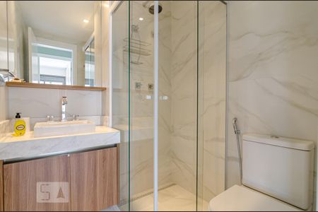 Apartamento para alugar com 70m², 2 quartos e 1 vaga Apartamento para alugar com 70m², 2 quartos e 1 vagaBanheiro