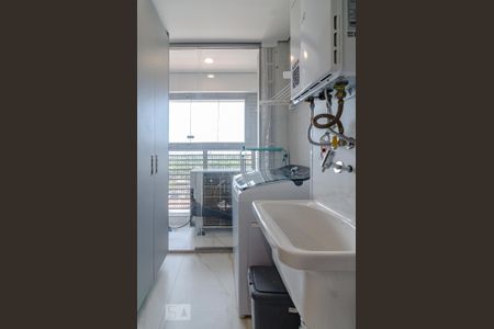 Apartamento para alugar com 70m², 2 quartos e 1 vaga Apartamento para alugar com 70m², 2 quartos e 1 vagaÁrea de serviço