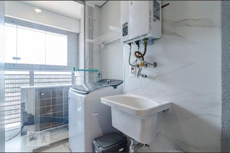 Apartamento para alugar com 70m², 2 quartos e 1 vaga Apartamento para alugar com 70m², 2 quartos e 1 vagaÁrea de serviço