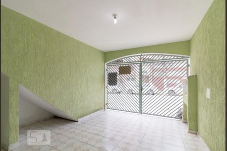 Casa à venda com 200m², 6 quartos e 1 vagaCasa 1 - garagem