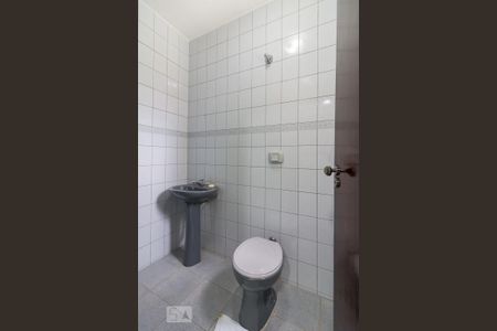 Casa à venda com 200m², 6 quartos e 1 vagaCasa 2 - lavabo