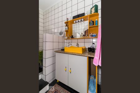 Casa para alugar com 150m², 3 quartos e 2 vagas Casa para alugar com 150m², 3 quartos e 2 vagasBanheiro