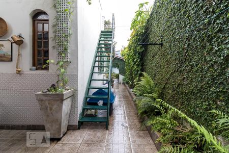 Casa para alugar com 150m², 3 quartos e 2 vagas Casa para alugar com 150m², 3 quartos e 2 vagasQuintal